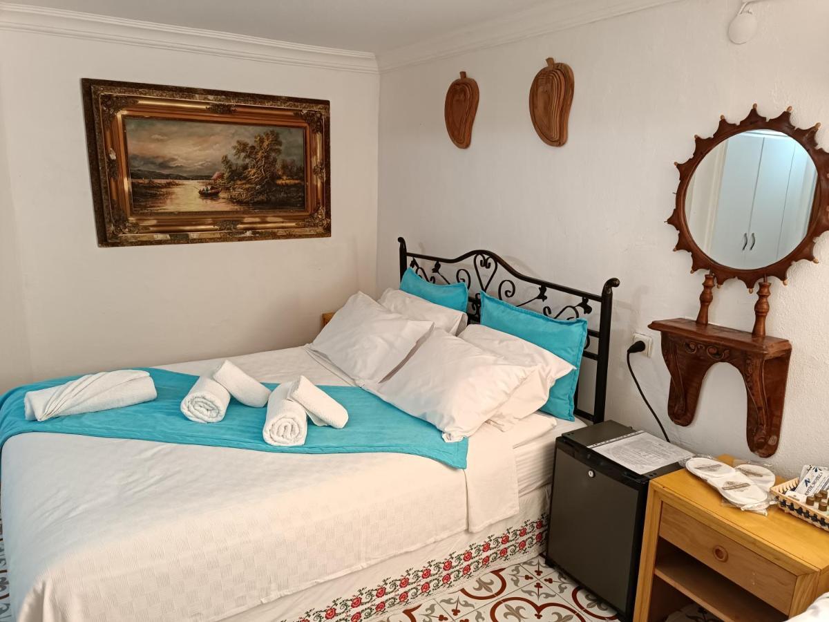 Alacati Antik Motel Çeşme Exterior photo