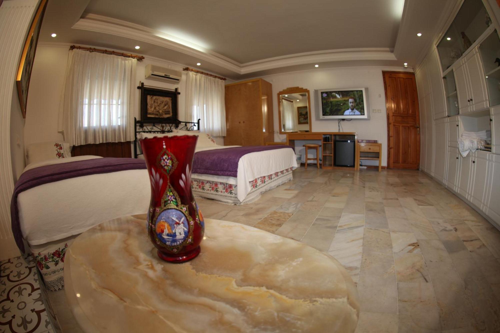 Alacati Antik Motel Çeşme Exterior photo